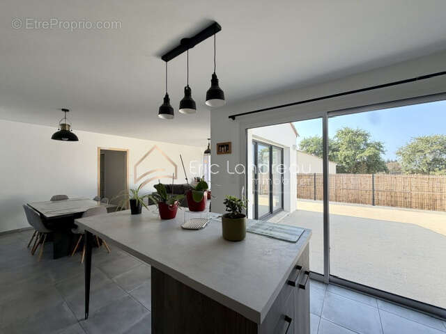 Maison 4 pièces avec garage de 22,50 m2 - photo 2