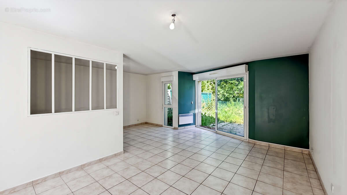 Maison 3 chambres et jardin + à vendre + Yvelines (78) + box et place de parking - photo 4