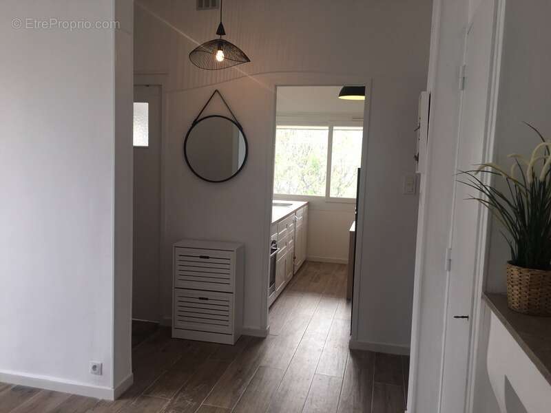 Appartement à MARSEILLE-2E