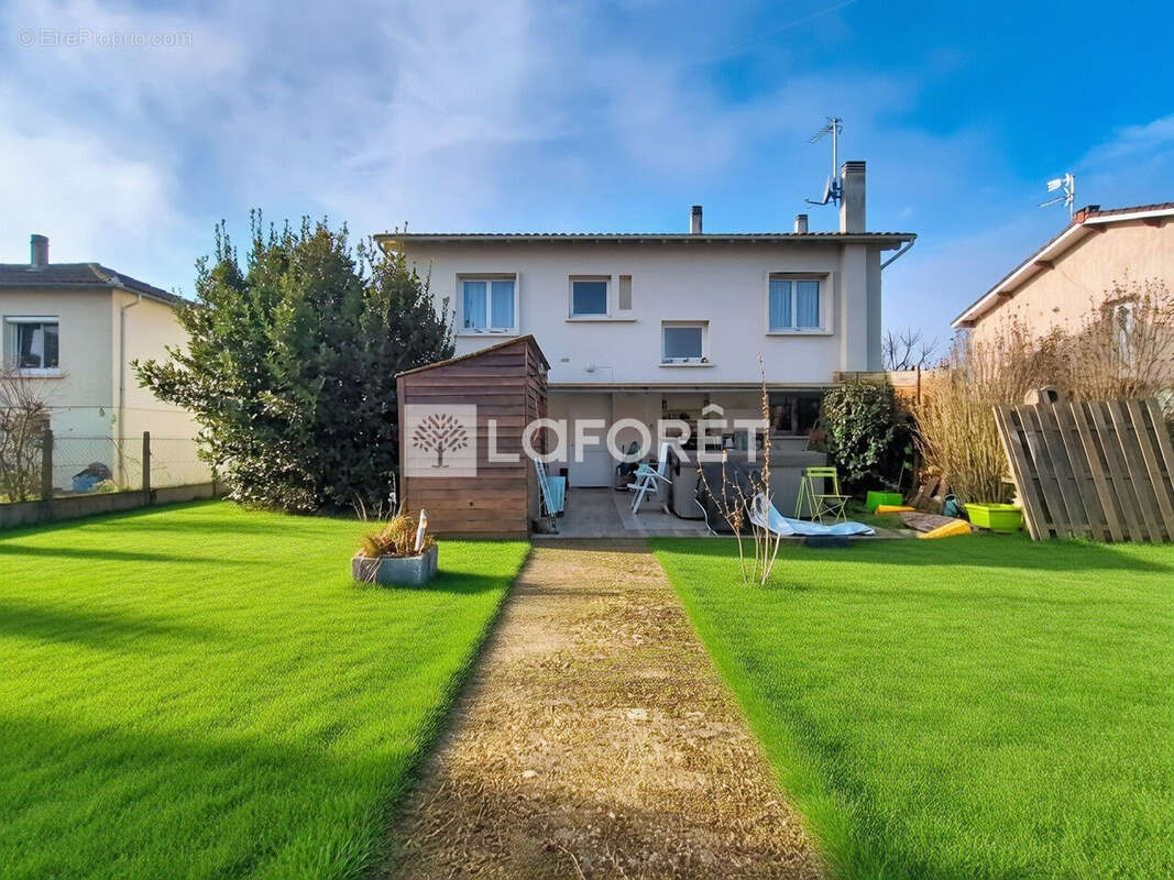 Maison à VILLEMUR-SUR-TARN