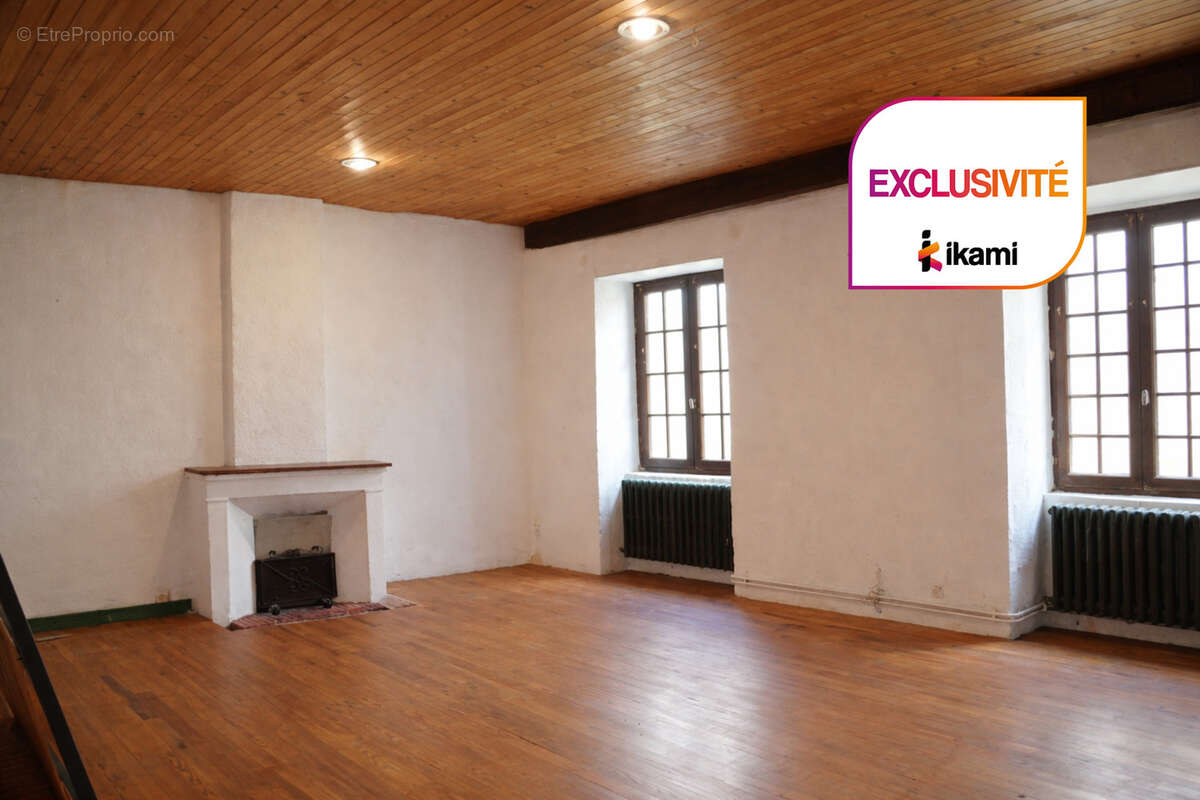 Maison de caractère avec terrasses et vue   220 m2 - photo 4