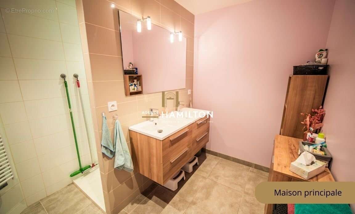 Maison à SAINTE-CROIX