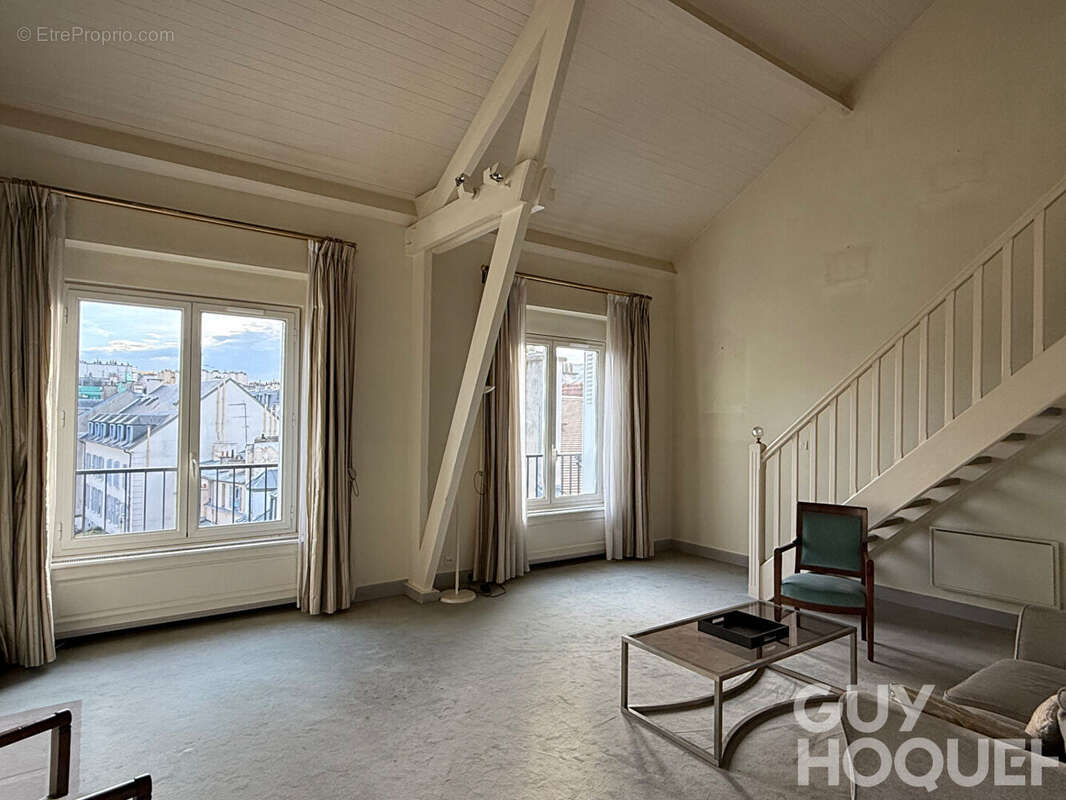 Appartement à VERSAILLES