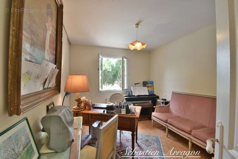 Entre Villeneuve-sur-Lot (47) et Saint-Sylvestre-sur-Lot – Belle maison de plain-pied avec piscine sur 3 800 m² - photo 13