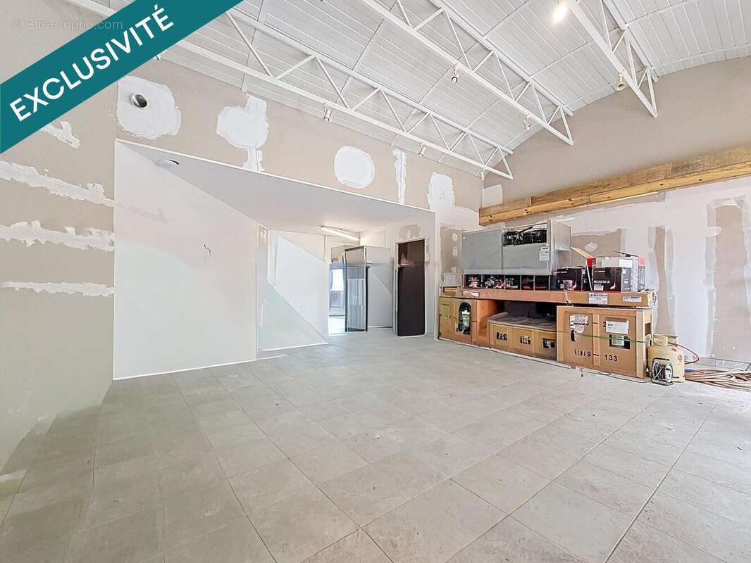 Photo 5 - Commerce à HEREPIAN