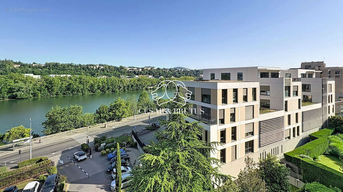 Appartement à LYON-4E