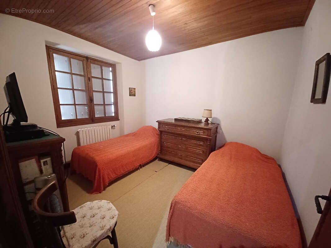 Maison 5 pièces 95m2 à 15mn de Salers - photo 9