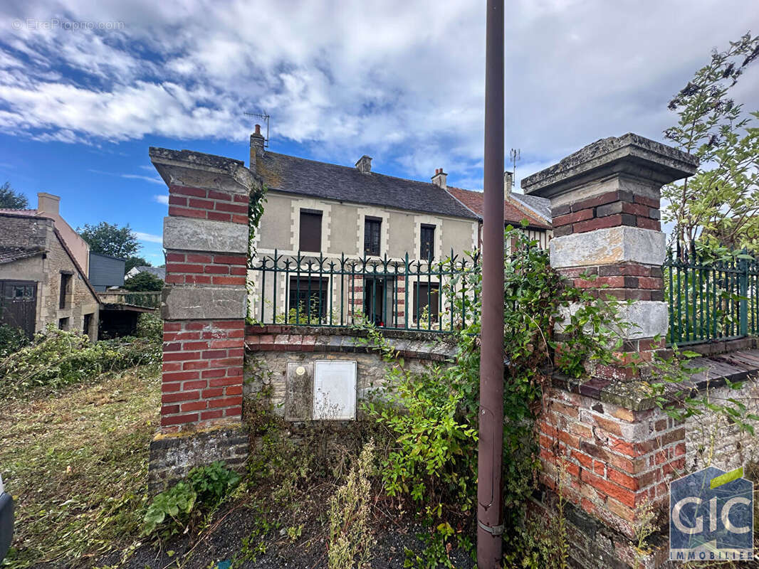 Maison à HEROUVILLETTE