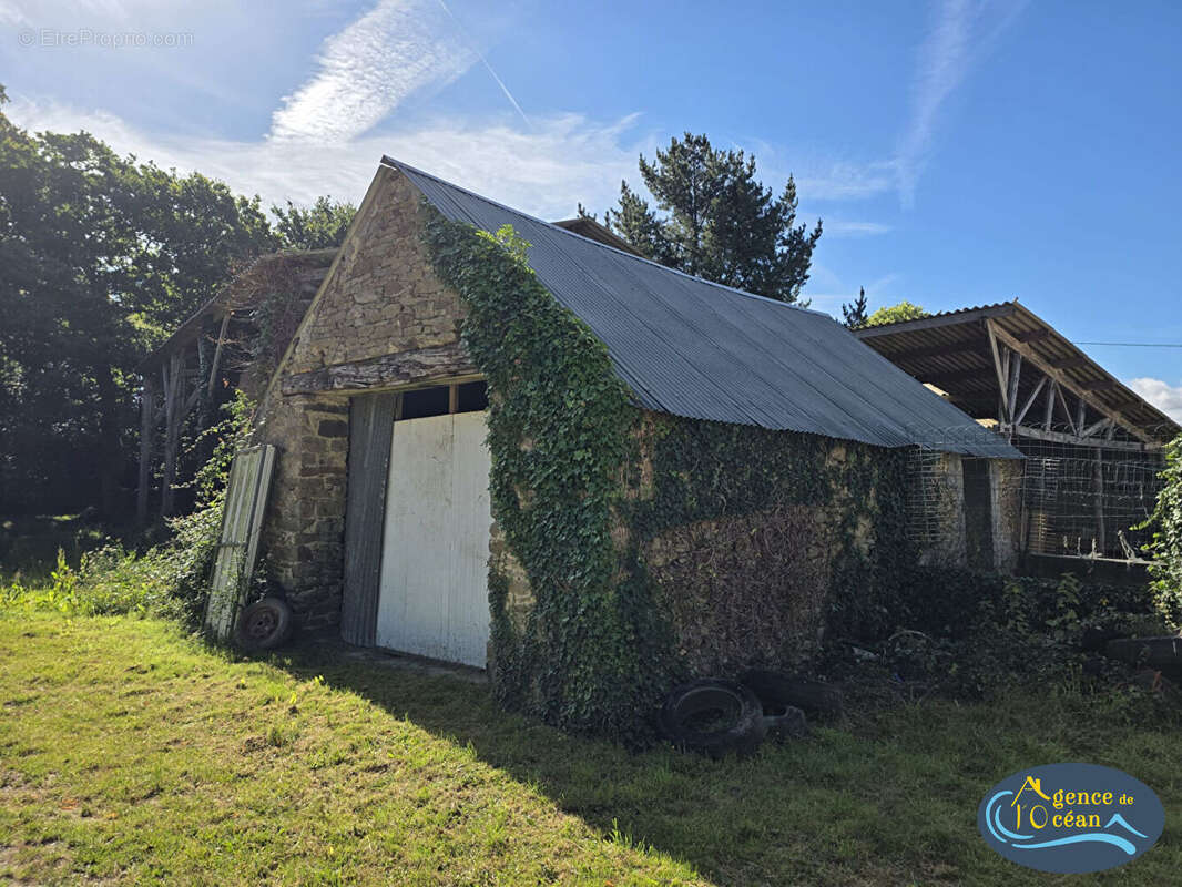 Maison à CAMOEL