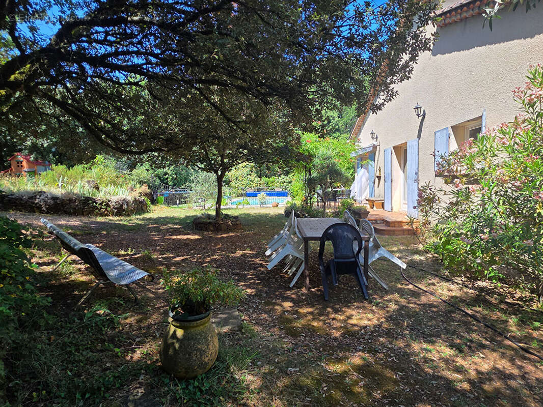 Grande maison familiale avec 6 chambres - photo 2