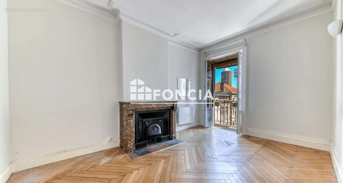 Appartement à LYON-3E
