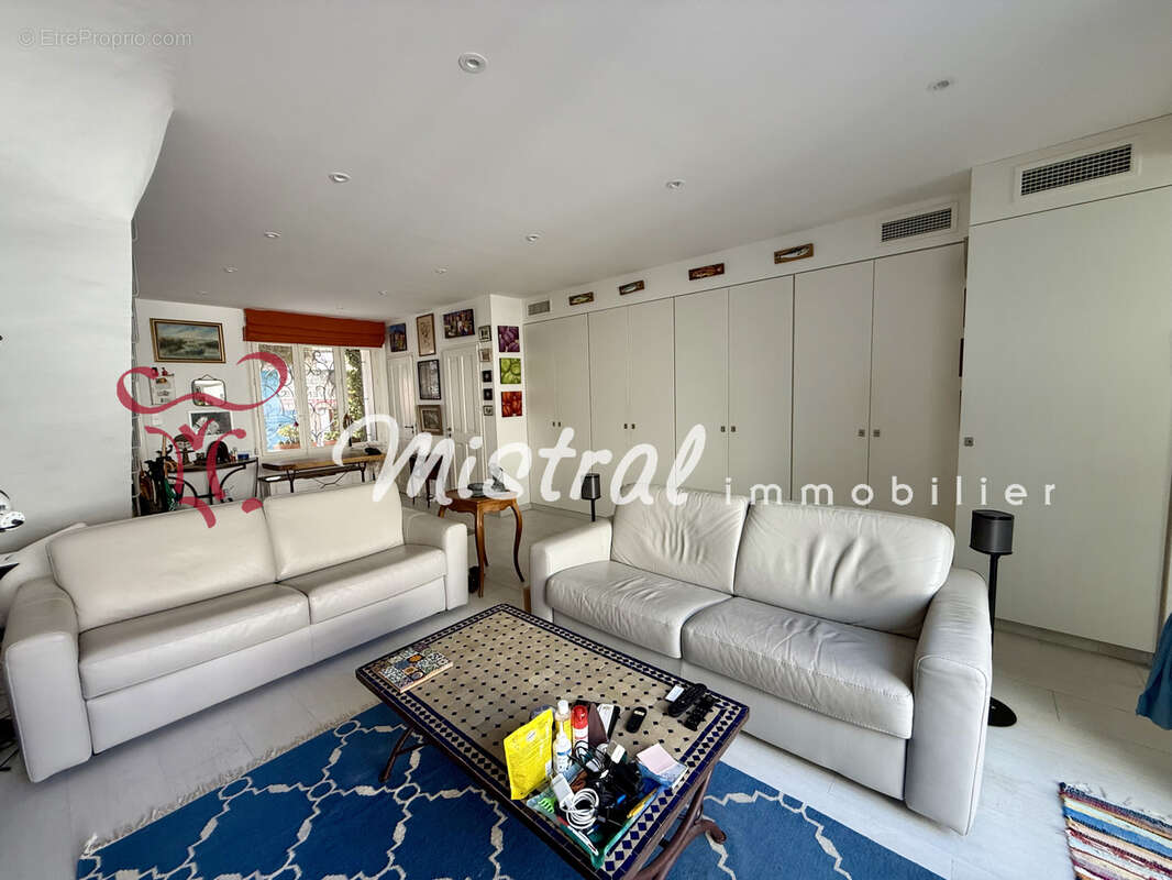 Vente maison de village aigues mortes intra muros - photo 15