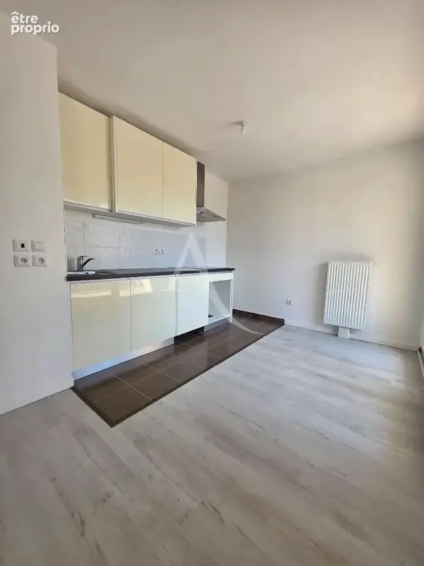 Appartement F2 Meaux centre ville - place de parking - terrasse - photo 3