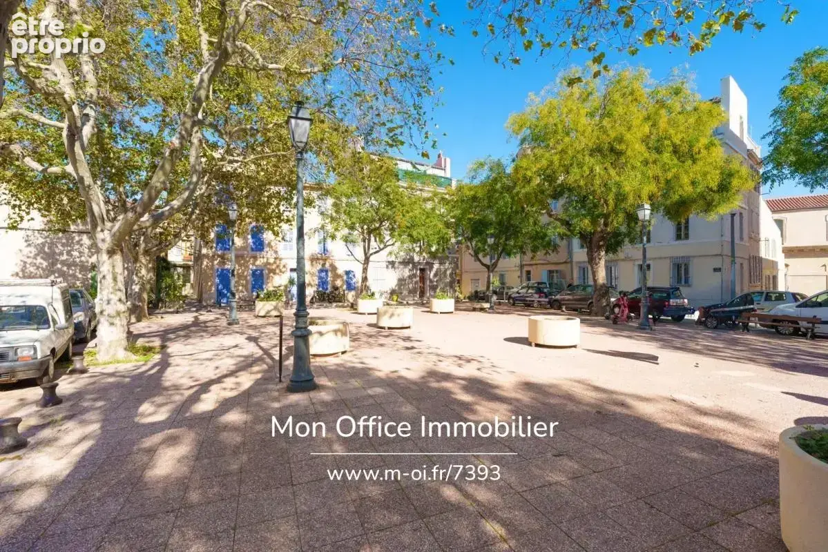 Référence : 7393-RVF - Immeuble Vue Mer - Coeur Panier - photo 16