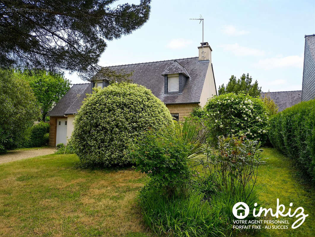 Maison à LARMOR-BADEN