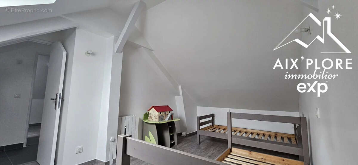 Appartement 74 m² à Barberaz  - photo 9