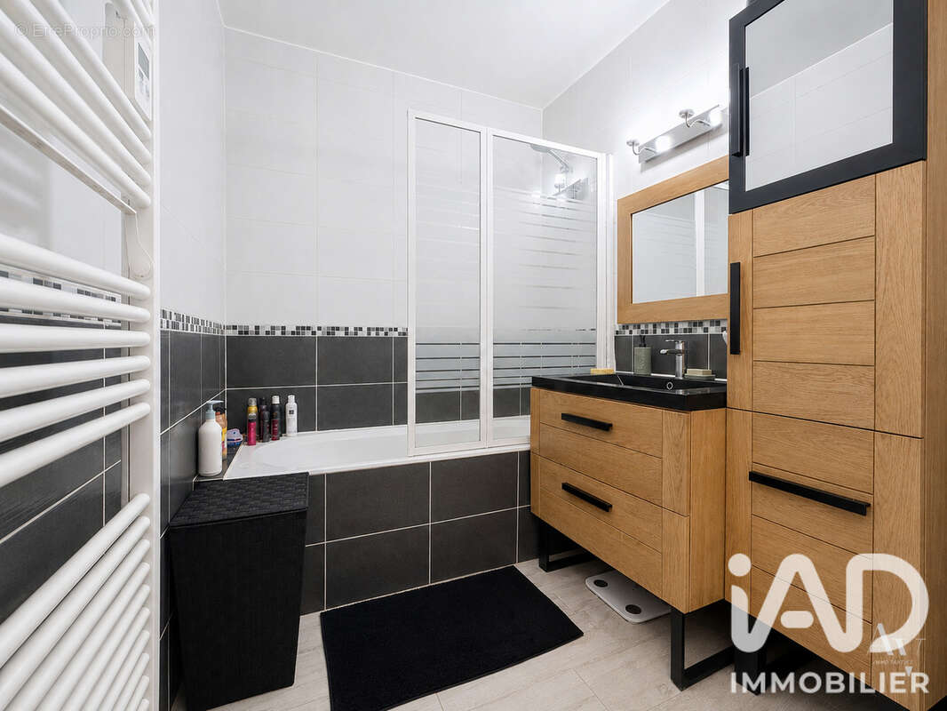 Photo 8 - Appartement à CERGY
