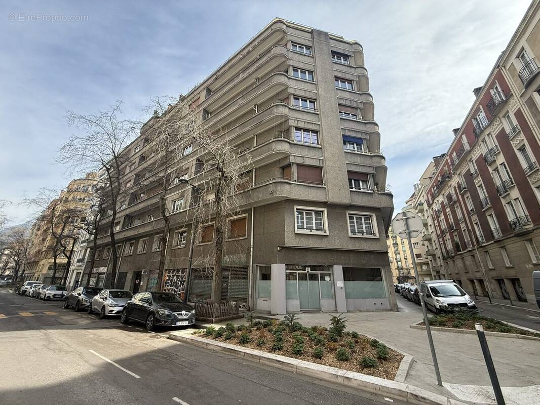 Appartement à GRENOBLE