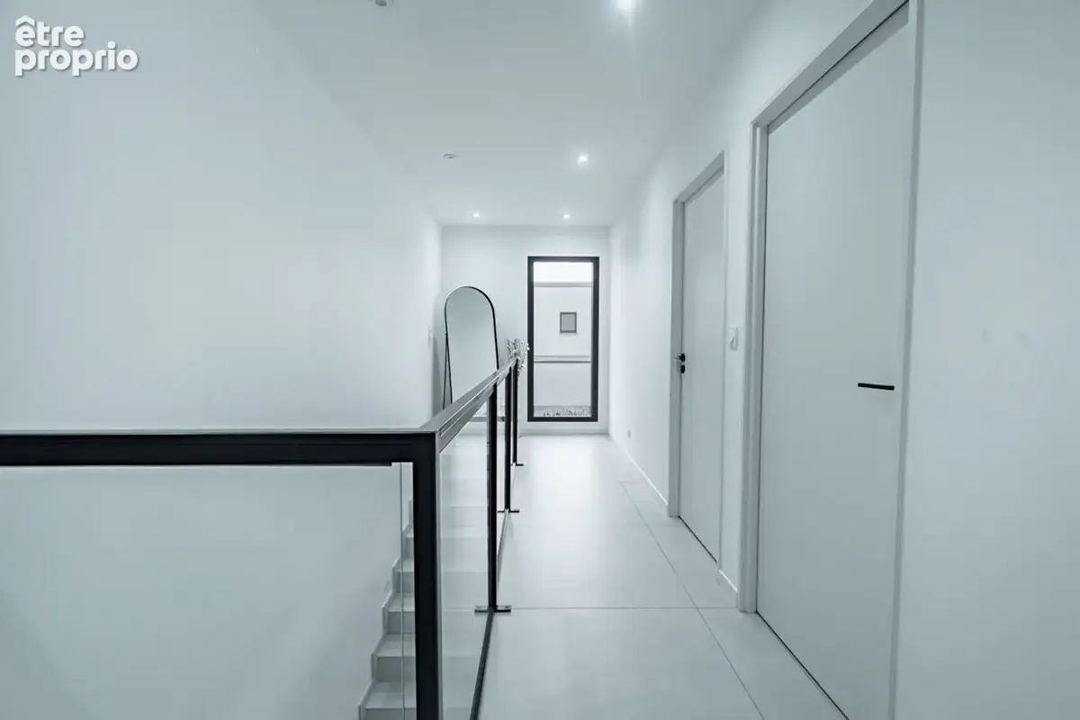 Maison Saint Sylvain d'Anjou 5 pièce(s) 130.29 m2 - photo 7