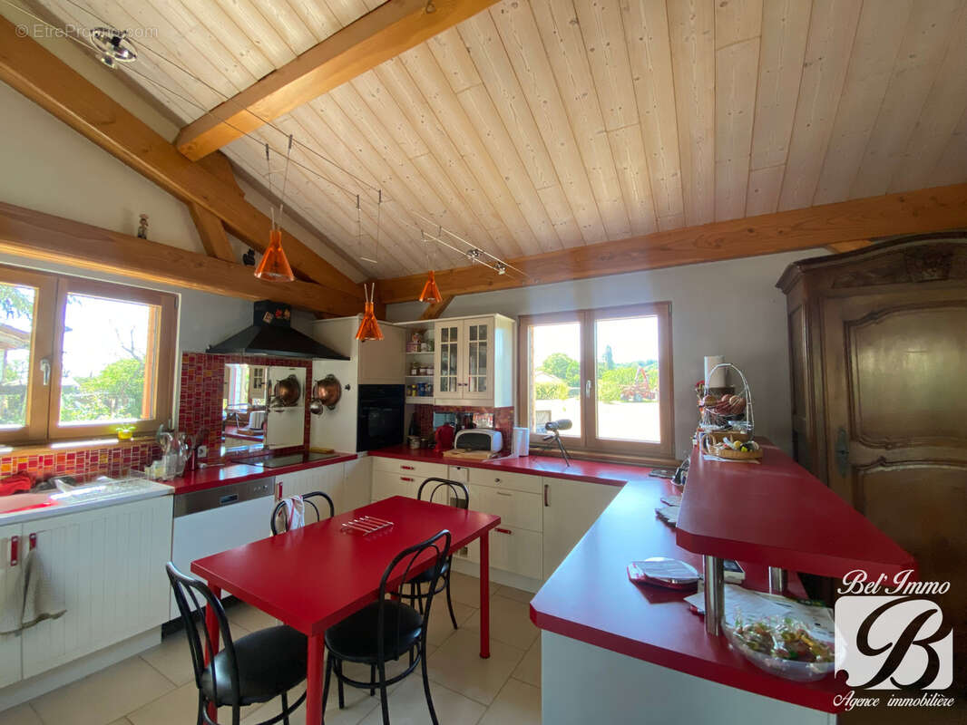 Maison à PEROUGES