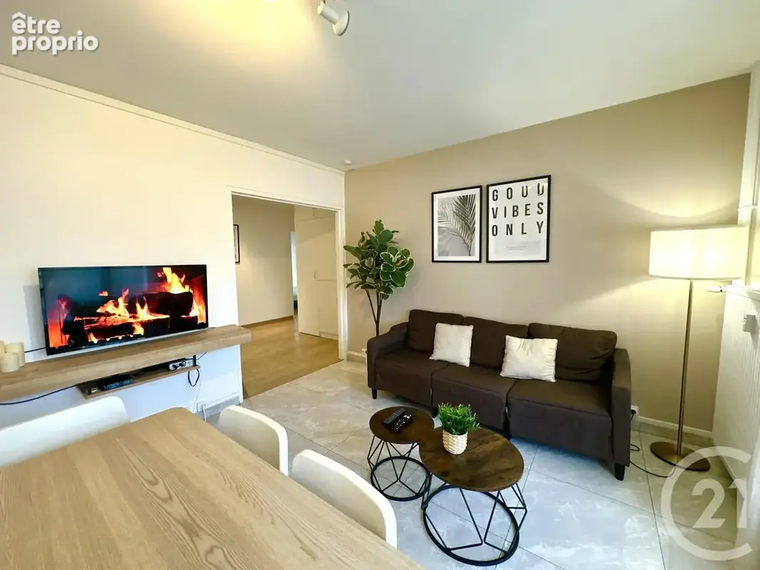 Appartement 4 pièces 65 m² à vendre à Reims (51100) - photo 3
