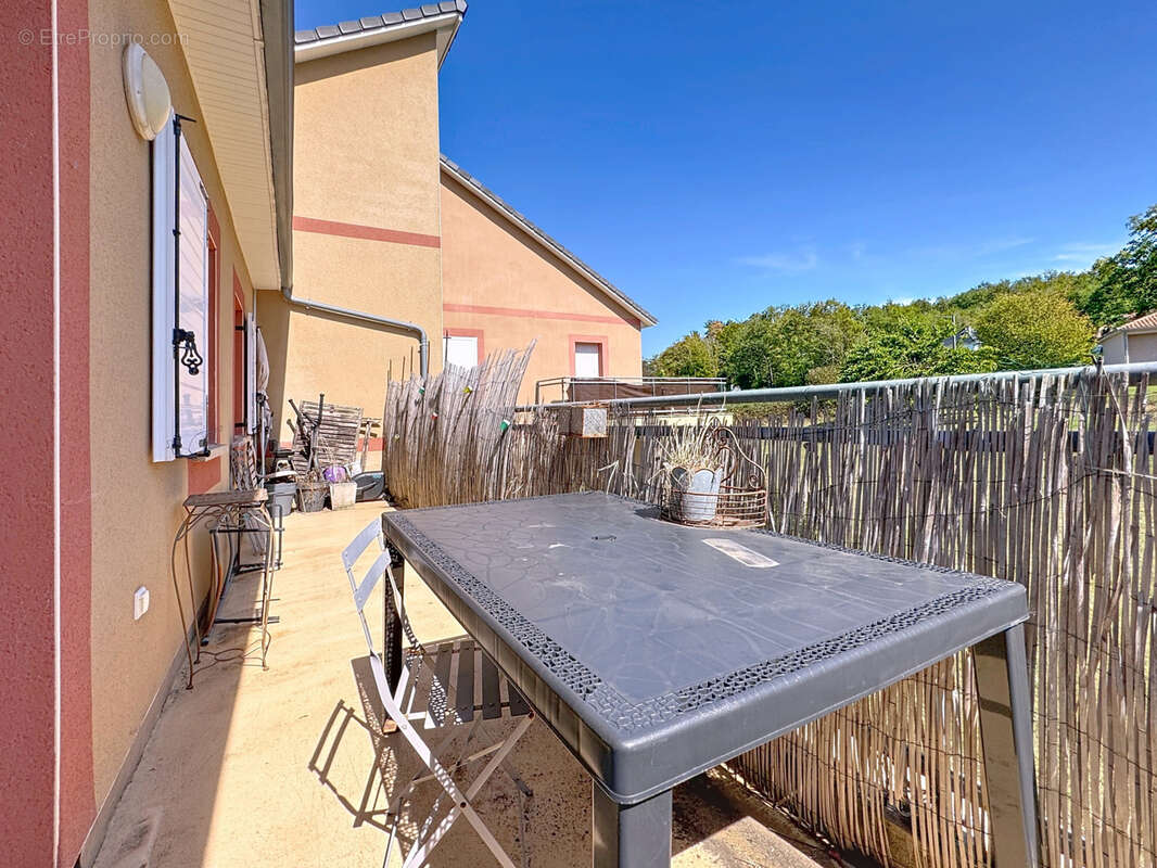 Appartement à MALEMORT-SUR-CORREZE