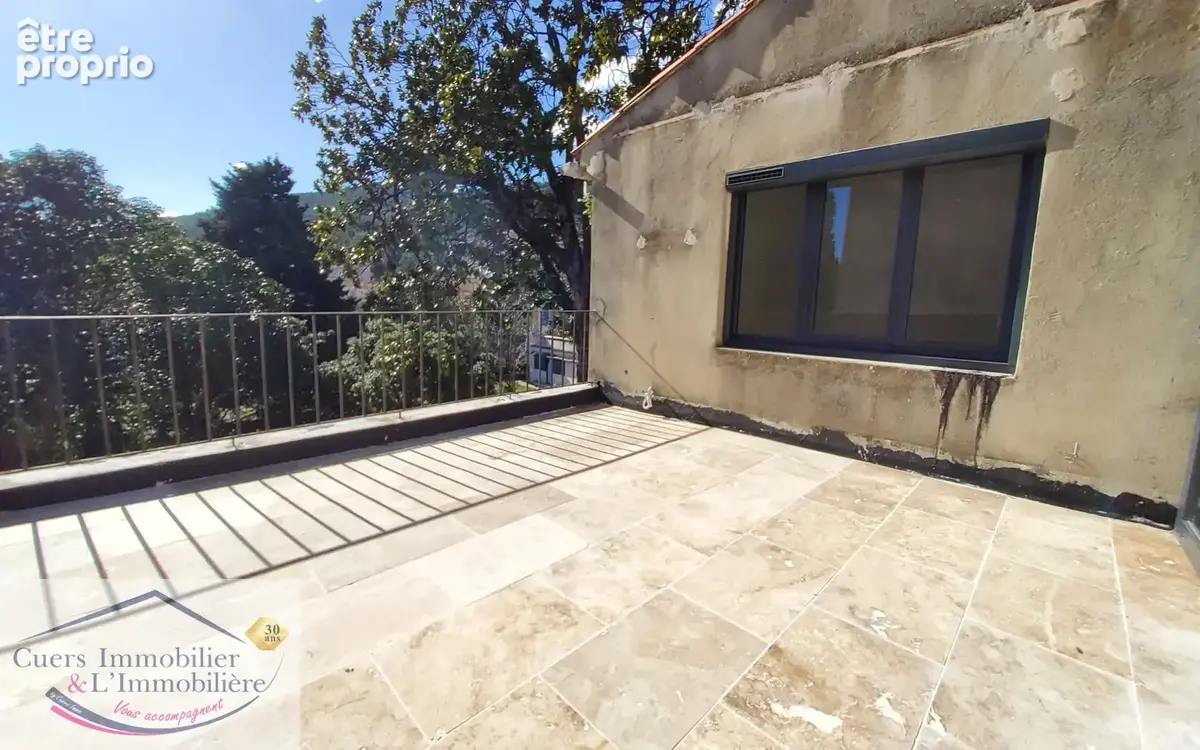 CUERS, propriété T6 -  182m2 + dépendance 50m2 - photo 21