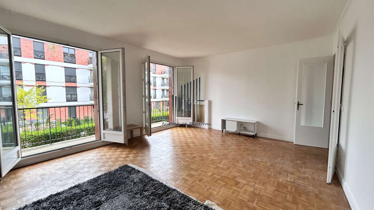 Appartement à RUEIL-MALMAISON