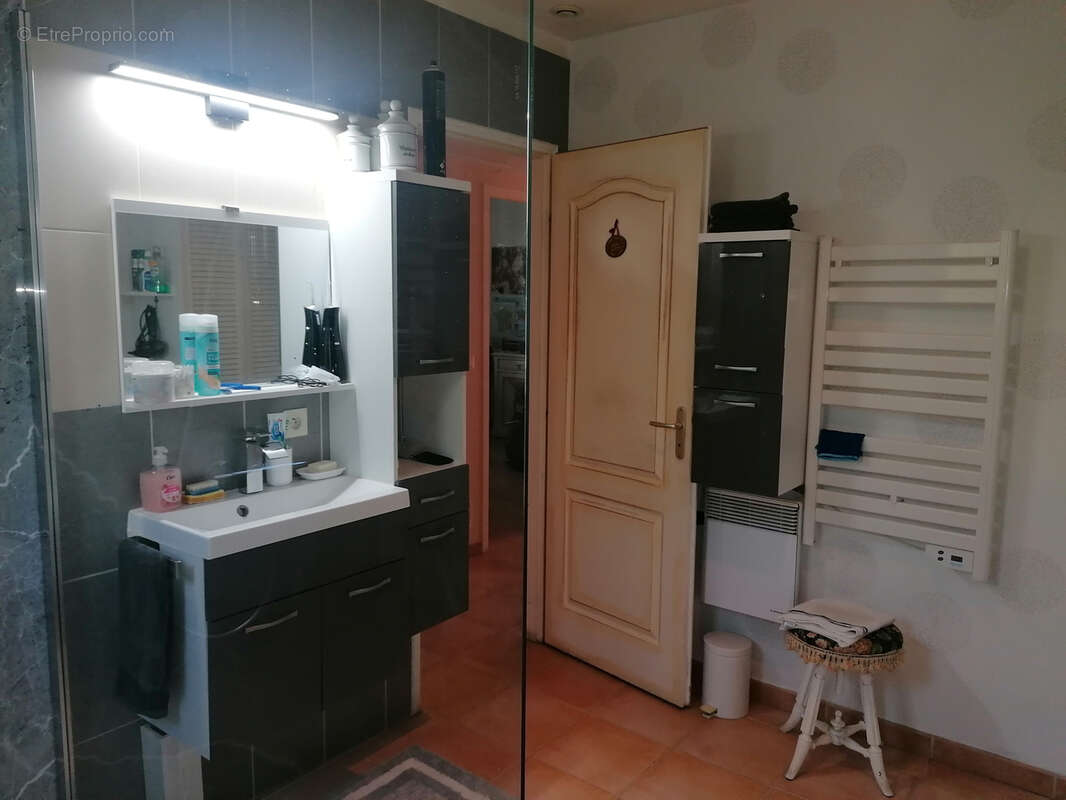 Maison à VILLEVEYRAC