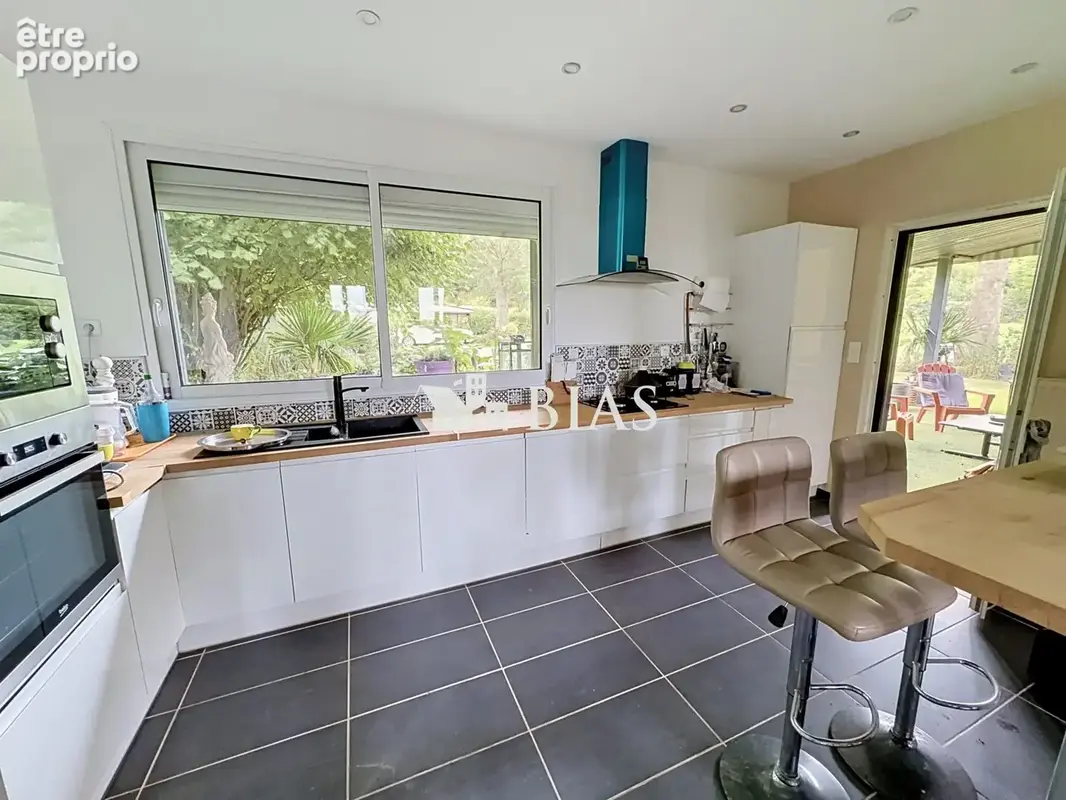 Maison 6 pièces 145 m² à vendre à Routot (27350) - photo 3