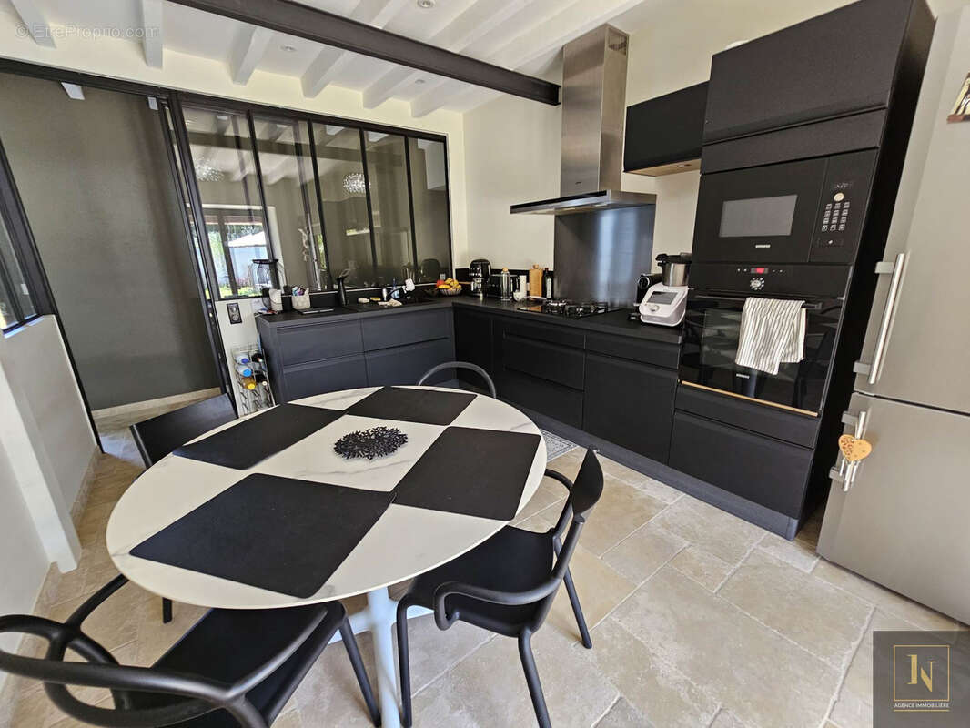 Maison à PAIMBOEUF