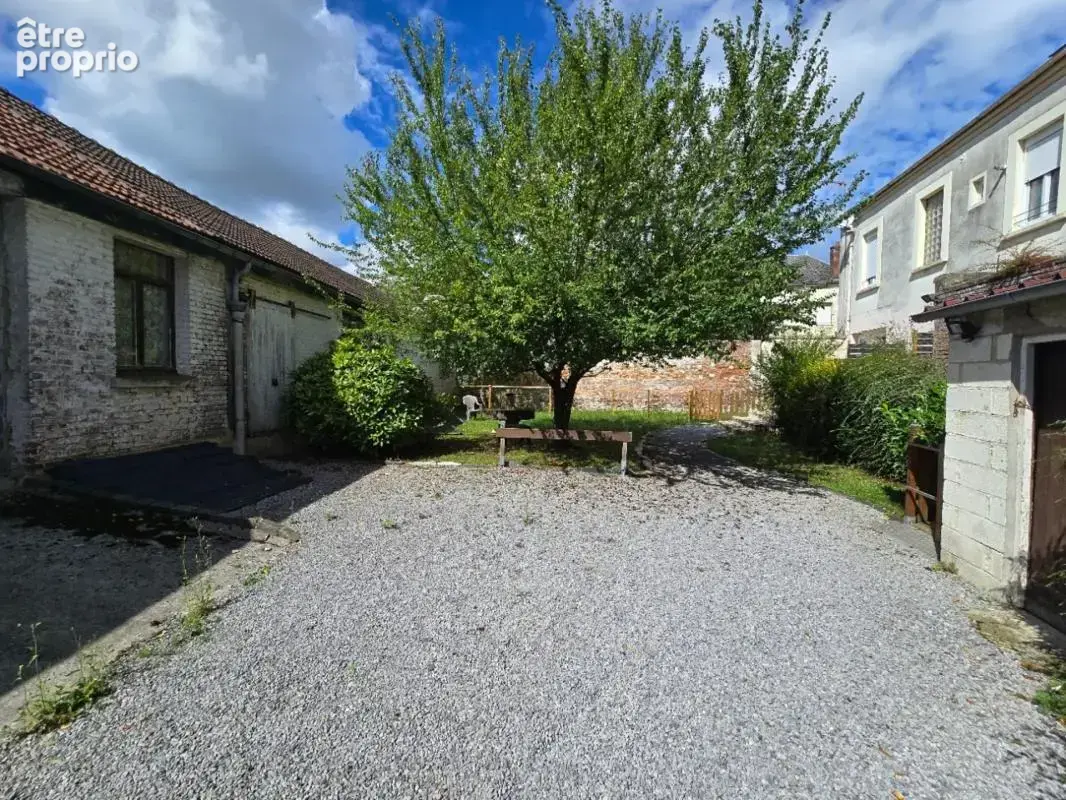 HIRSON (02) -  Vente immeuble (dpe C) de 3 appartements loués ! Plus de 210 m² avec extérieur - photo 3
