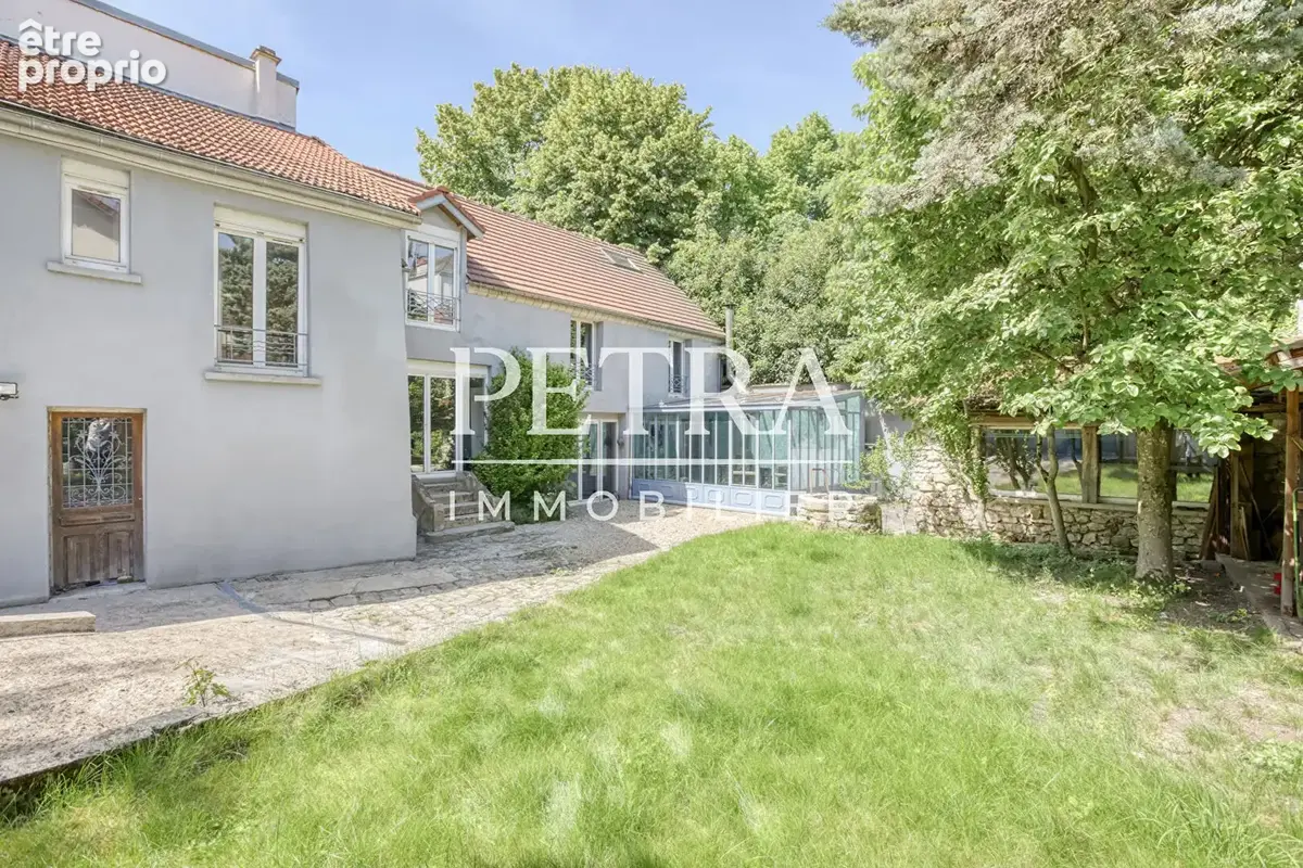 Maison à CHEVILLY-LARUE