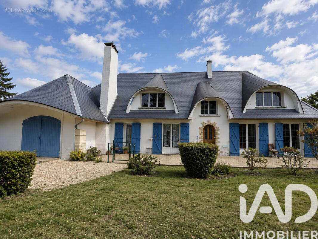Photo 1 - Maison à BOURGES