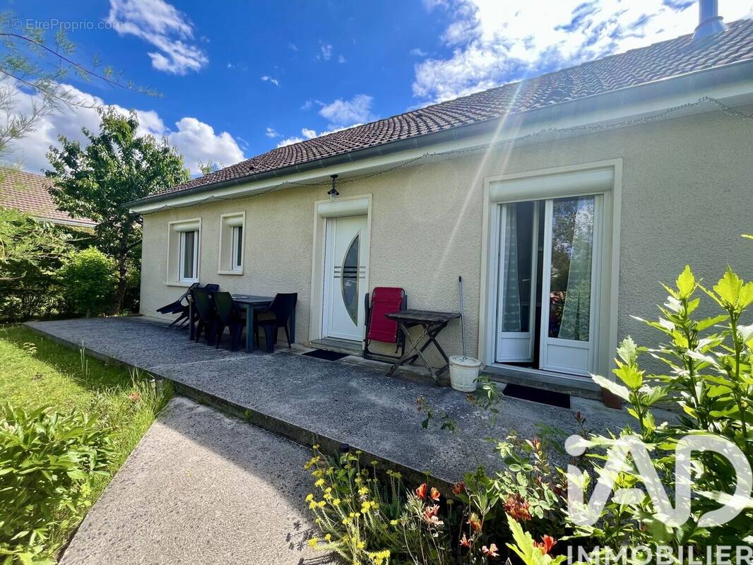 Photo 1 - Maison à CHATENOY-EN-BRESSE