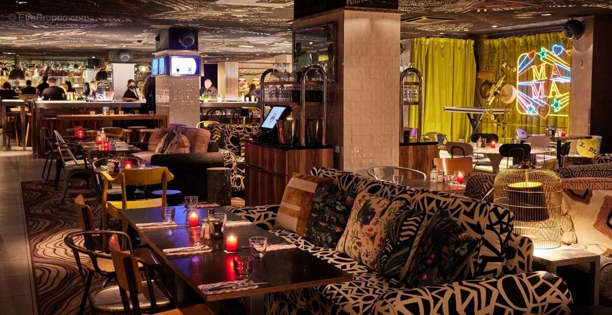 Appartement à PARIS-20E