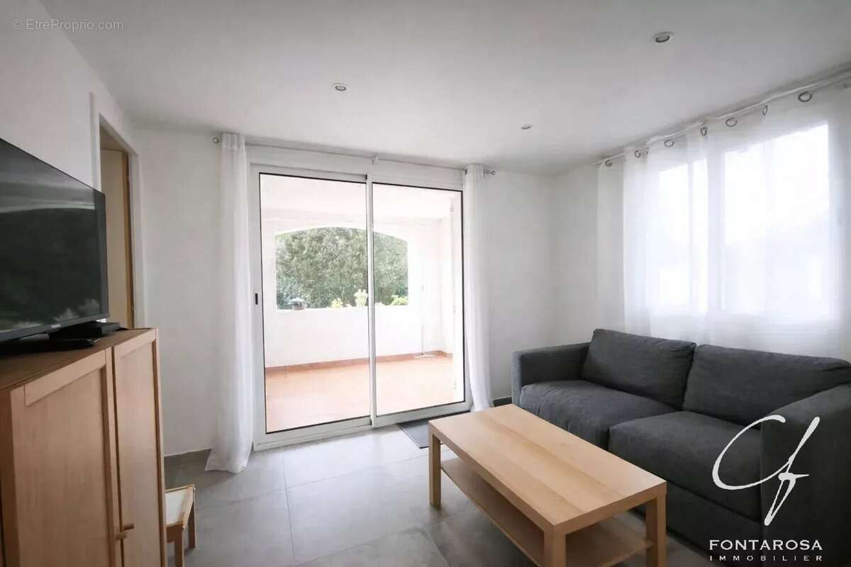 Maison à FREJUS