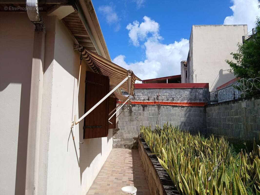 Maison à LE LAMENTIN