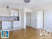 Photo 1 - Appartement à SURESNES