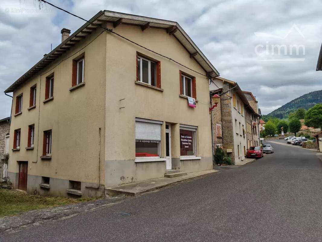 Maison à JOB