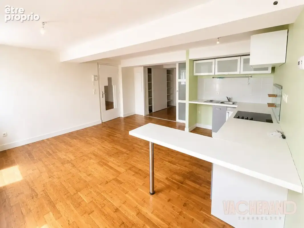 Appartement 43 m² à Lille  - photo 2