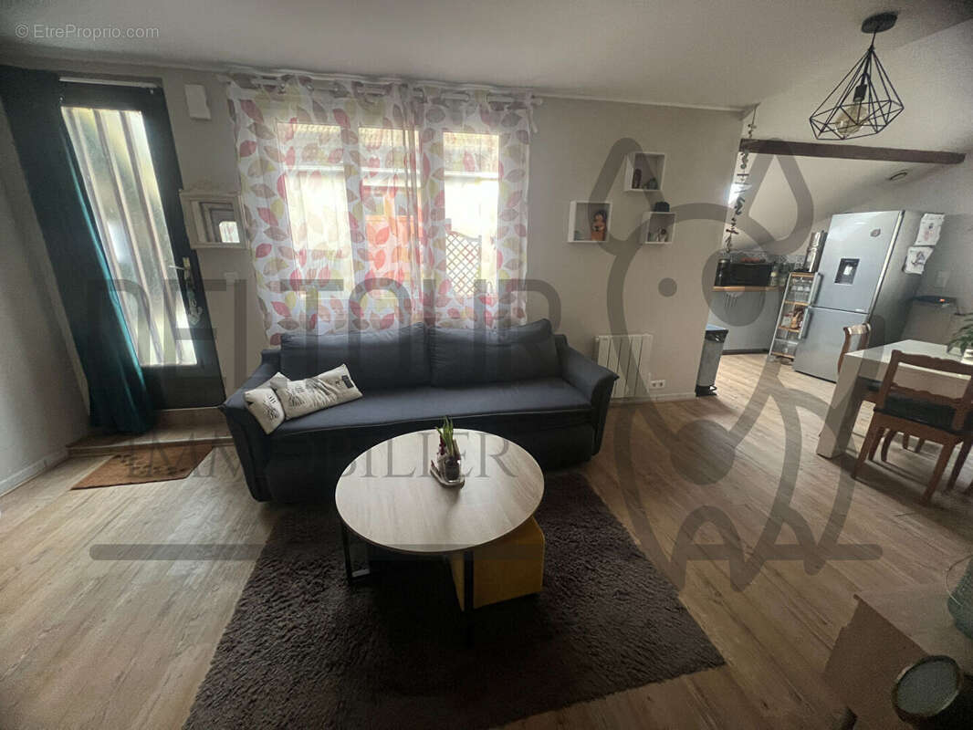 Appartement à REBAIS