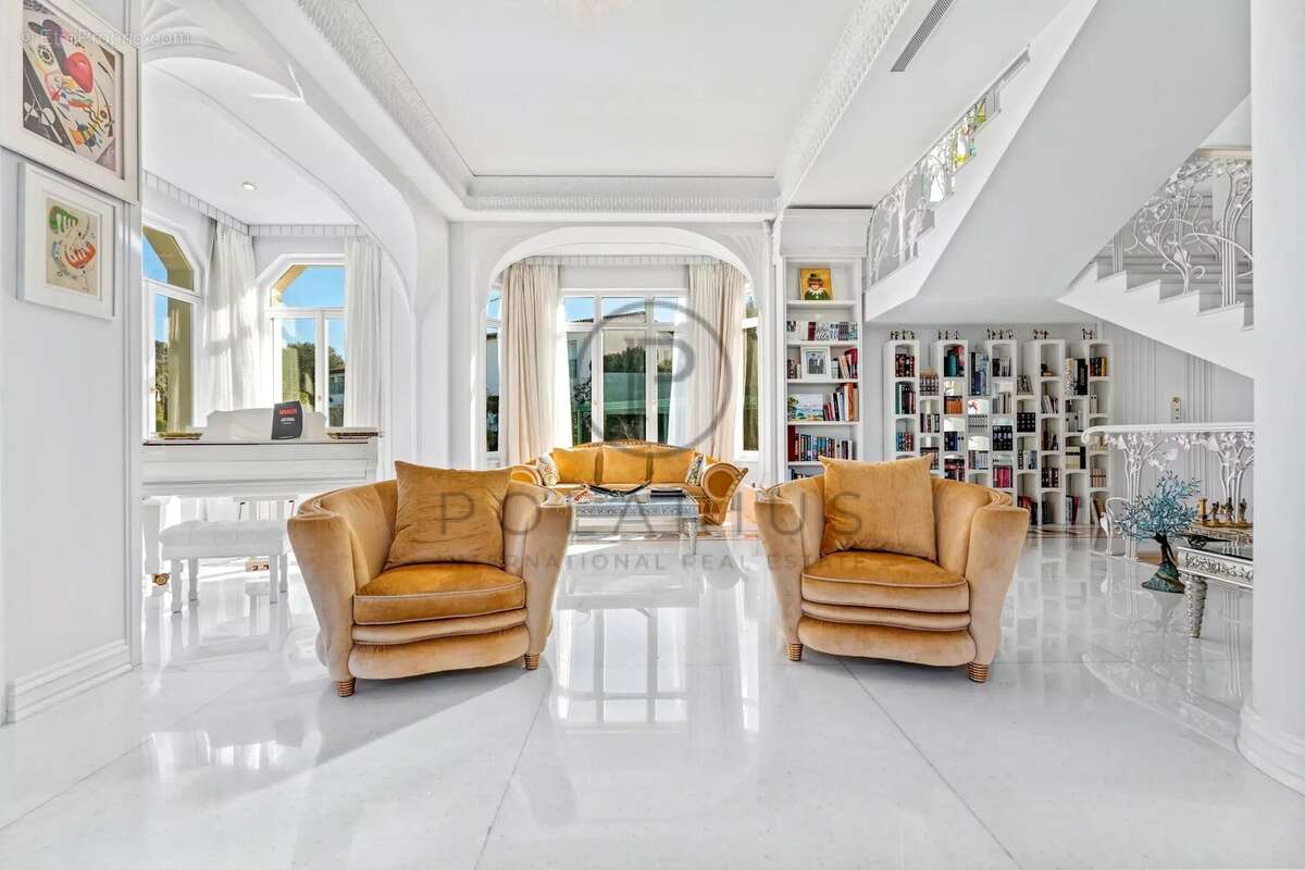 Maison à ANTIBES