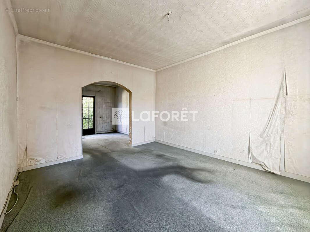 Maison Libourne 5 pièce(s) 106.00 m2 - photo 2