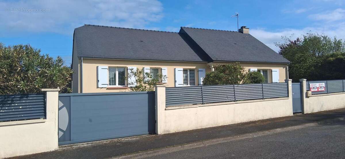 Maison à CORDEMAIS