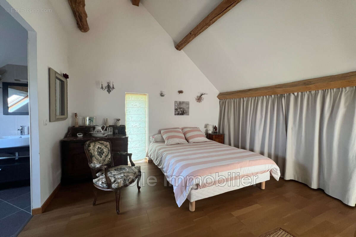 Maison à MORTAGNE-AU-PERCHE