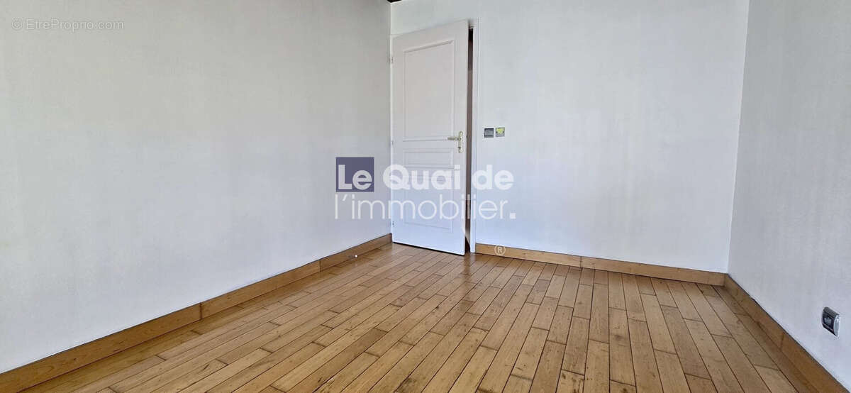 Appartement à AIX-LES-BAINS