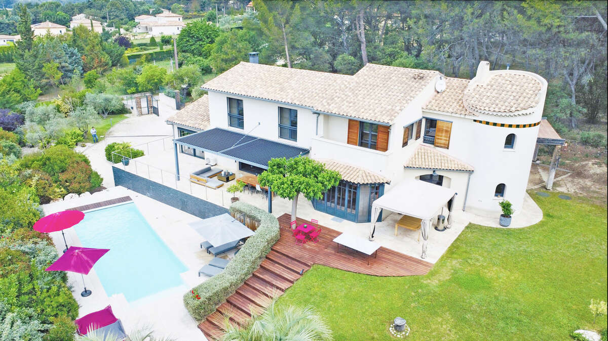 Maison à CABRIES