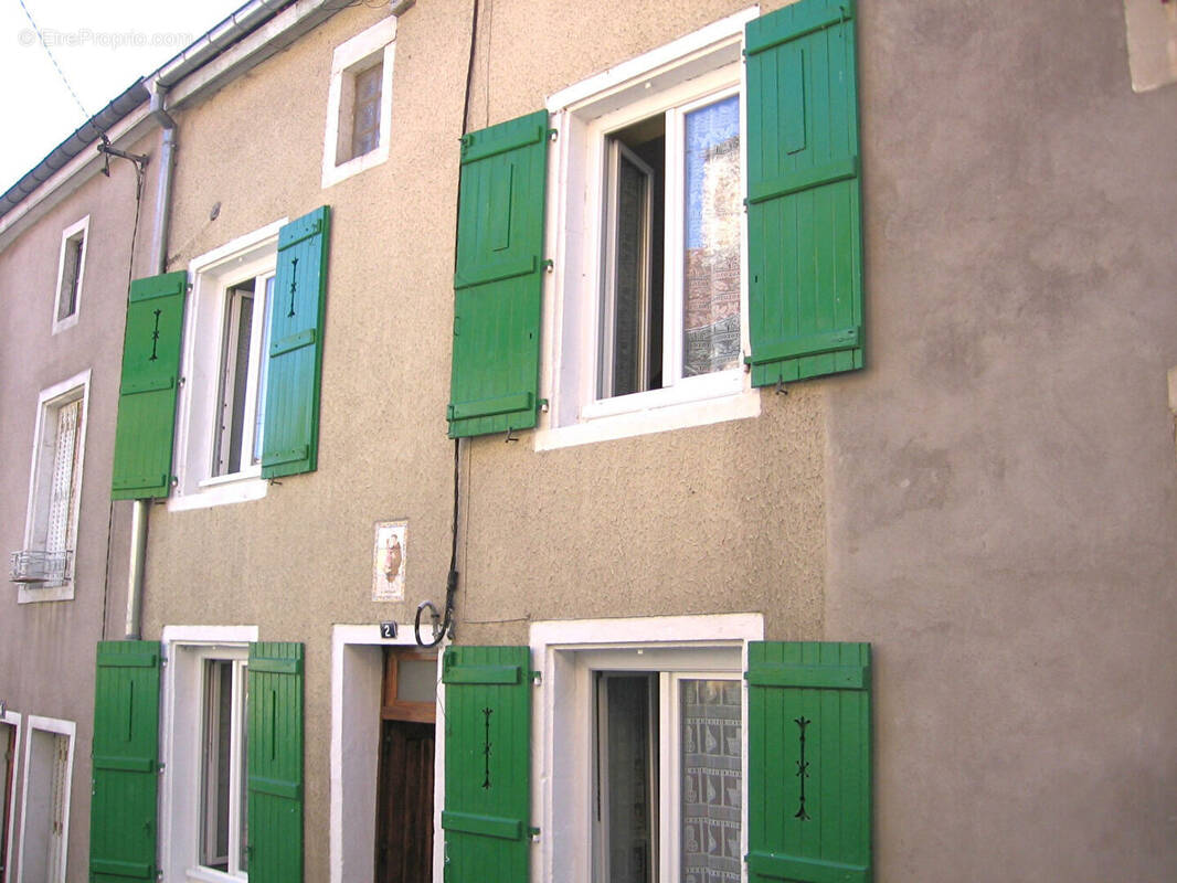 Appartement à NEUFCHATEAU