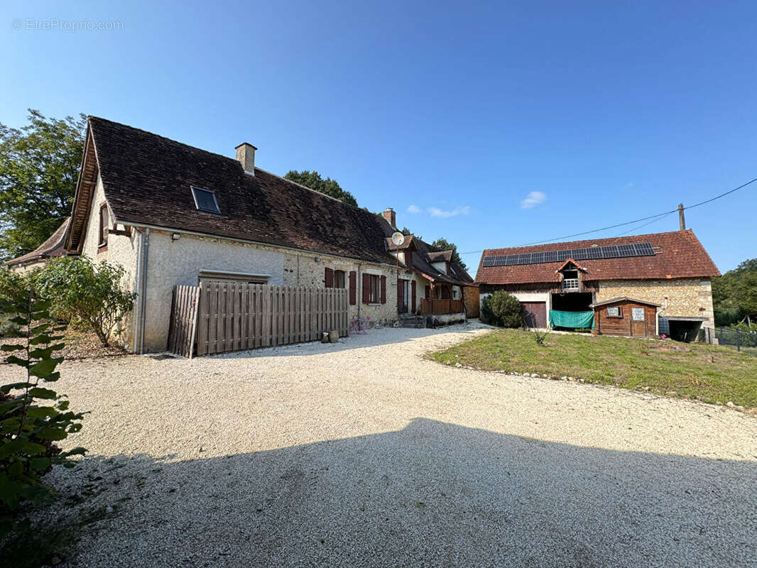 Maison 200m² à fossemagne - photo 6
